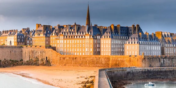 Les remparts et la ville intra-muros de Saint-Malo